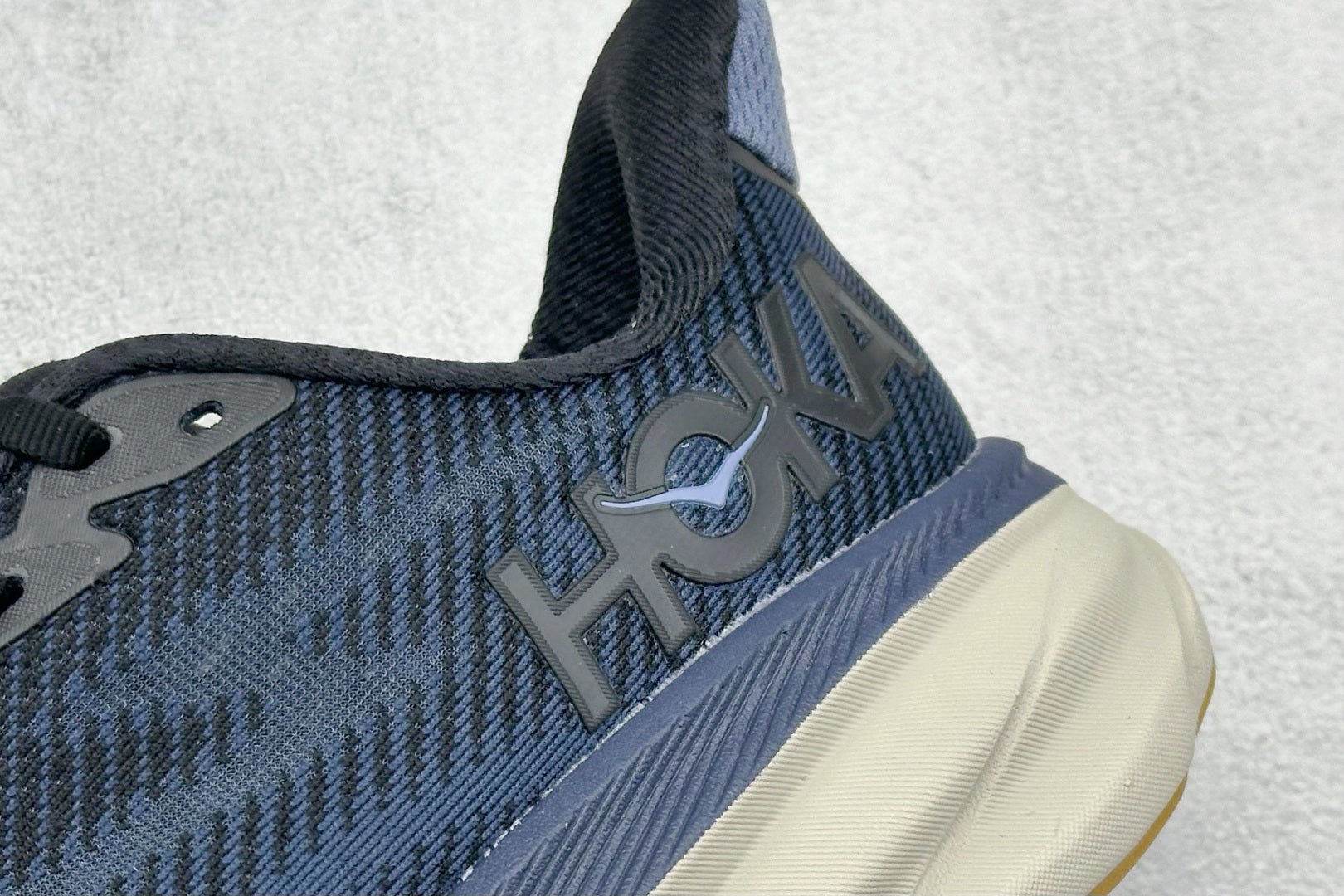 HOKA Clifton 9 Navy Gum Running Sneakers