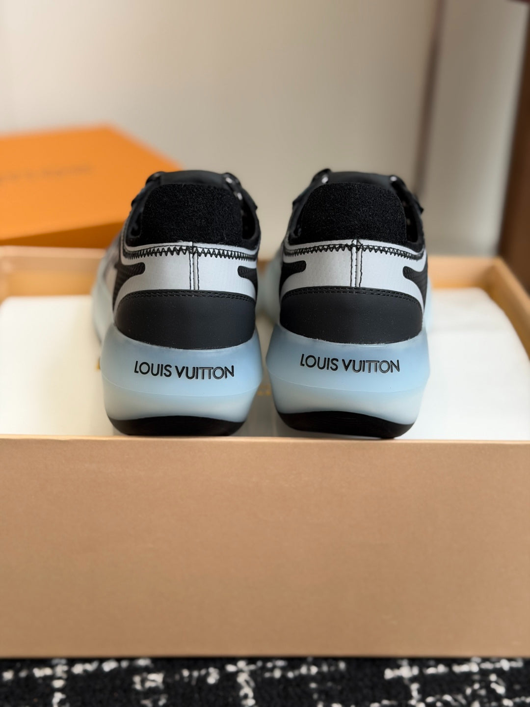 Louis Vuitton LV Sprint Sneaker (Black & Grey)