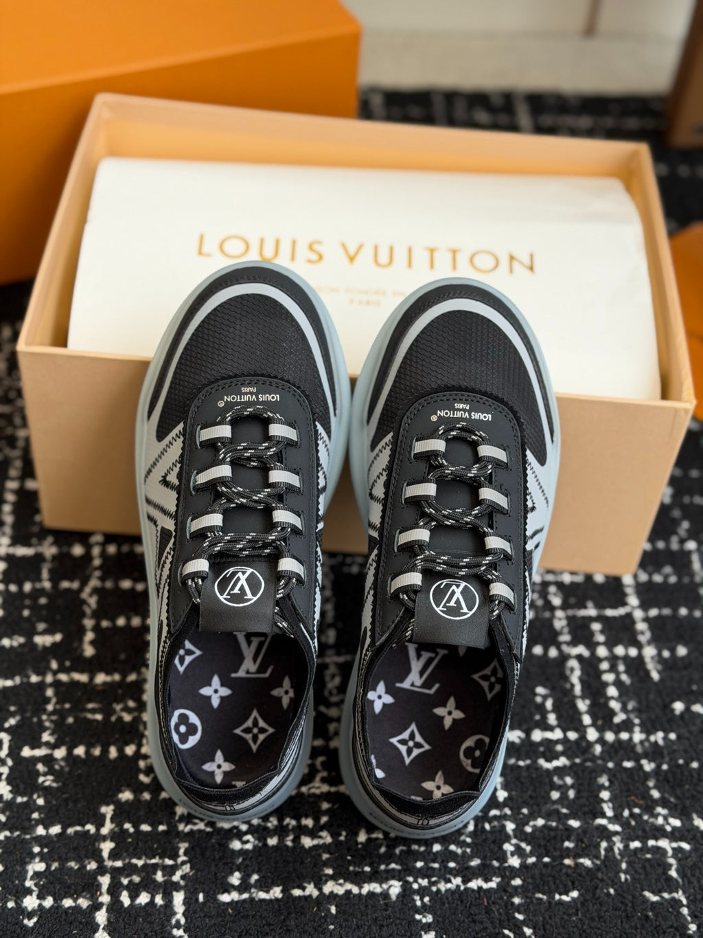 Louis Vuitton LV Sprint Sneaker (Black & Grey)