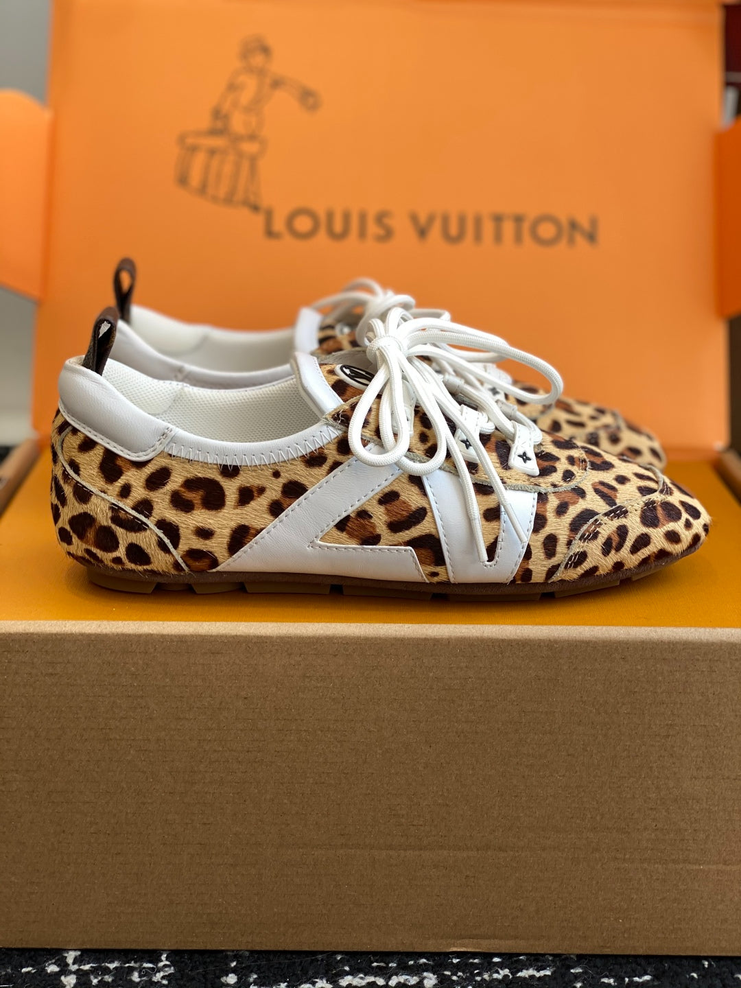 Louis Vuitton Recif Sneaker (Leopard Print/White)