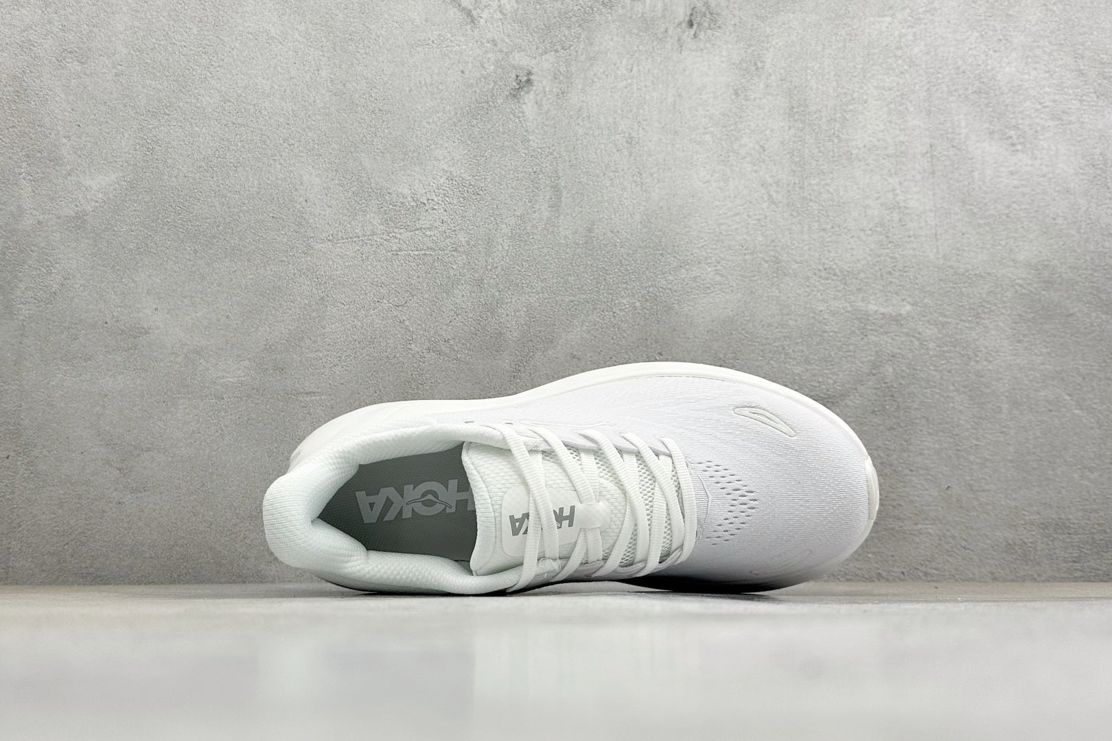 HOKA Arahi 8 Triple White Stability Road Running Shoes