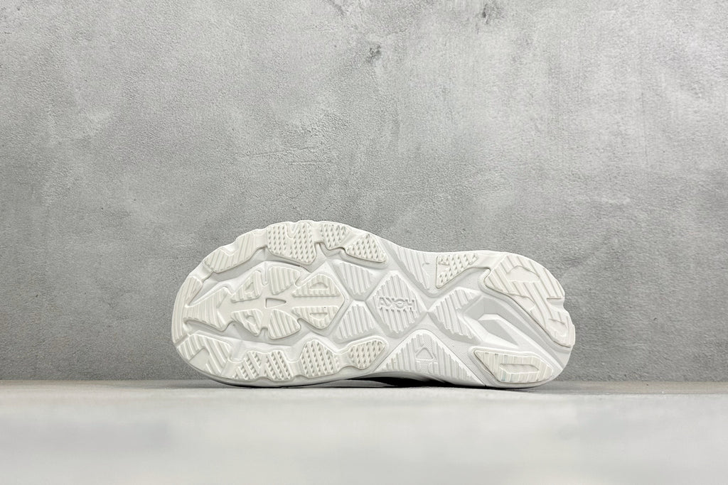 HOKA Arahi 8 Triple White Stability Road Running Shoes