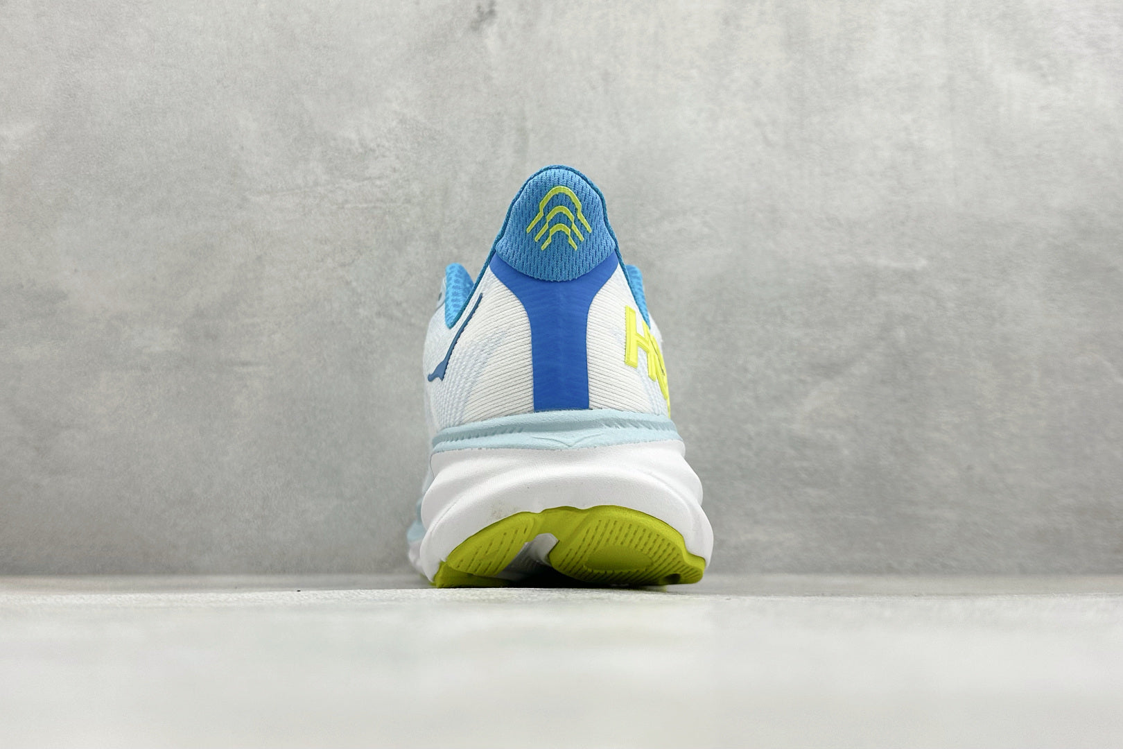 HOKA Clifton 9 White & Light Blue Colorblock Daily Running Trainers