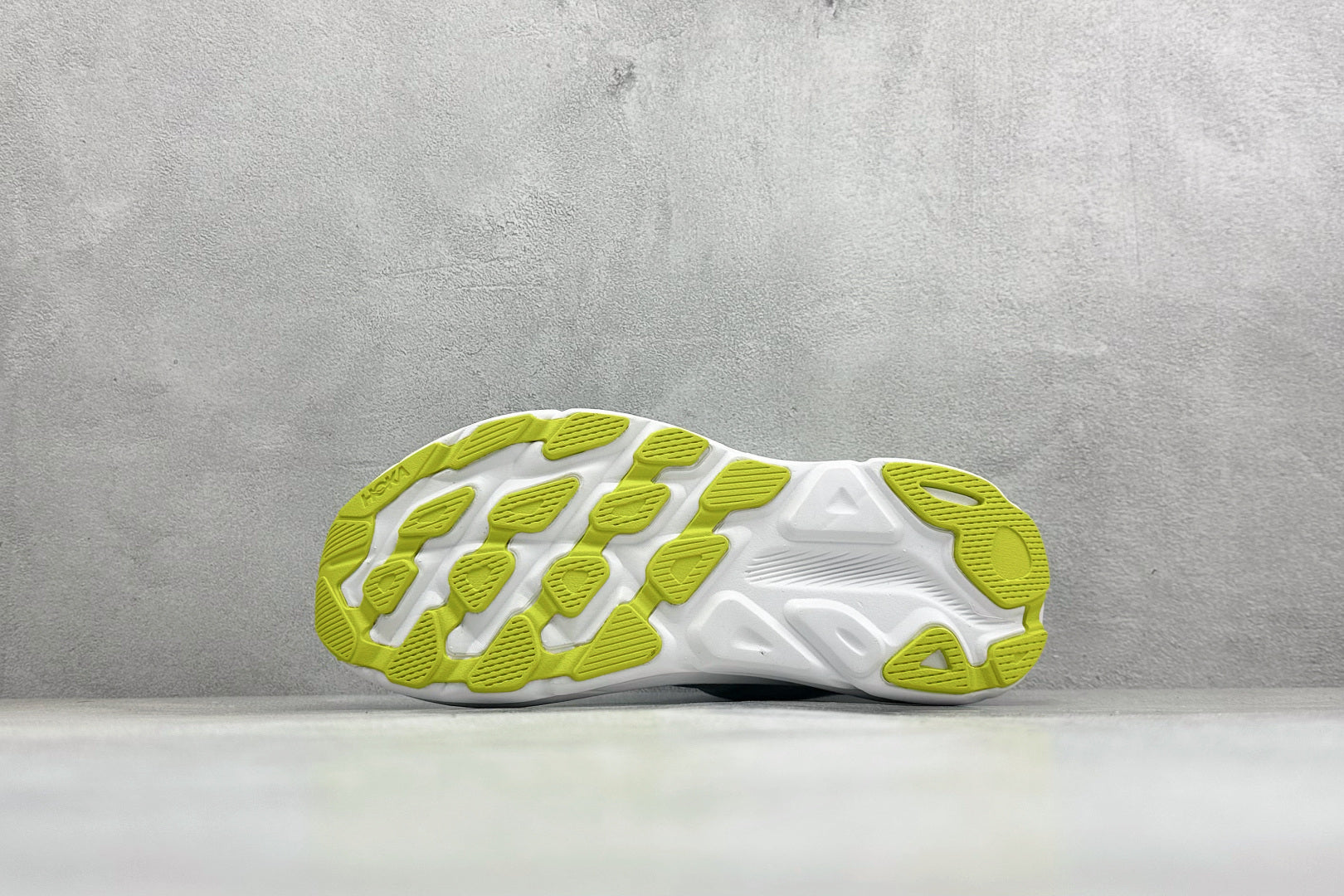 HOKA Clifton 9 White & Light Blue Colorblock Daily Running Trainers