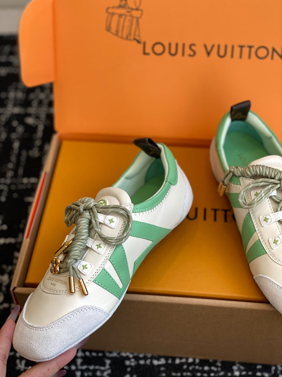 Louis Vuitton Recif Sneaker (White/Green)