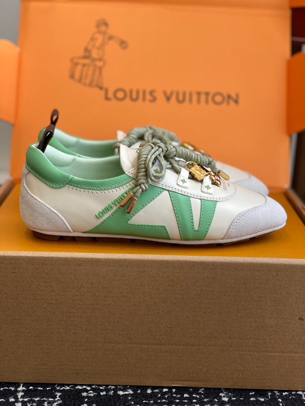 Louis Vuitton Recif Sneaker (White/Green)