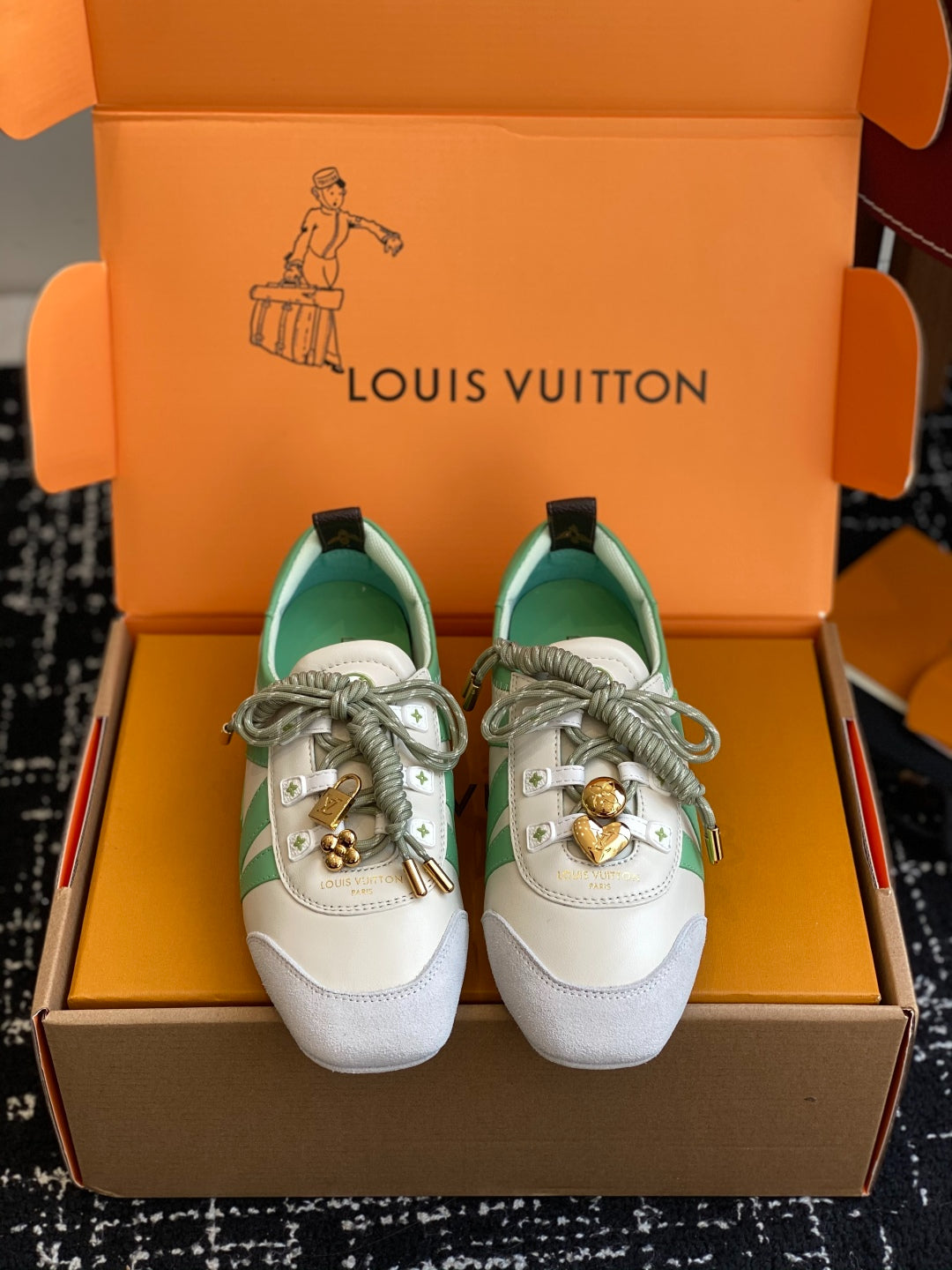 Louis Vuitton Recif Sneaker (White/Green)