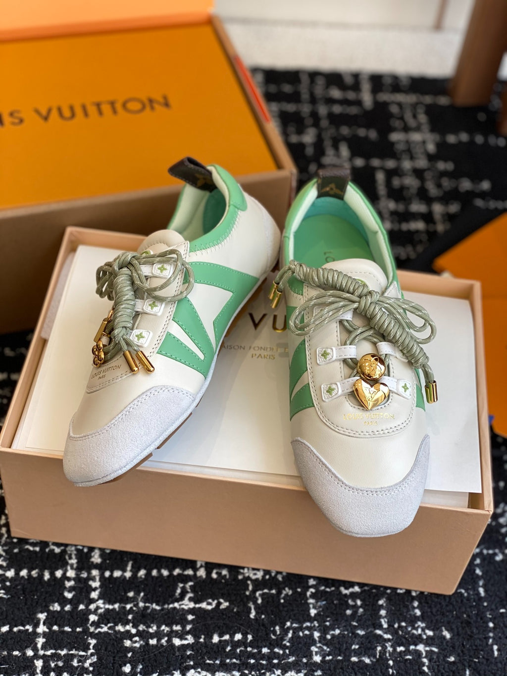 Louis Vuitton Recif Sneaker (White/Green)