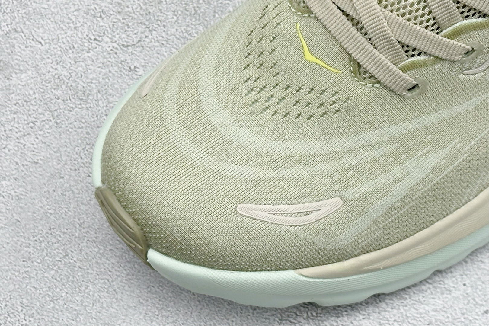 HOKA Arahi 8 Oat Mint Women Stability Running Sneakers