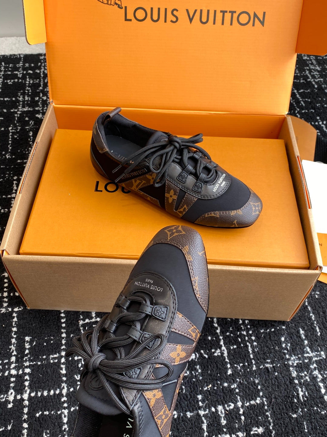 Louis Vuitton Recif Sneaker (Black/Monogram)