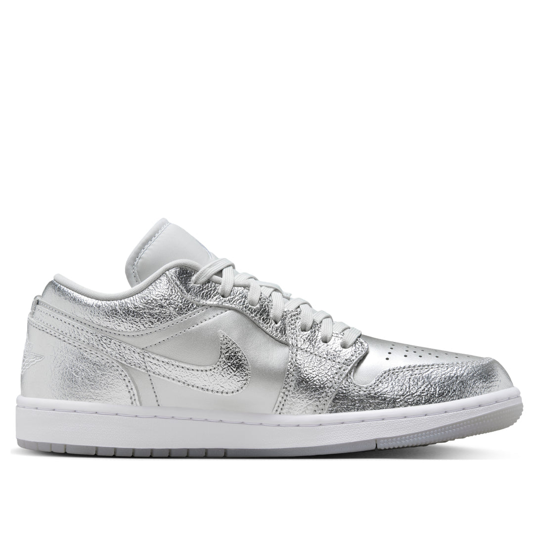 Air Jordan 1 Low SE 'Metallic Silver'