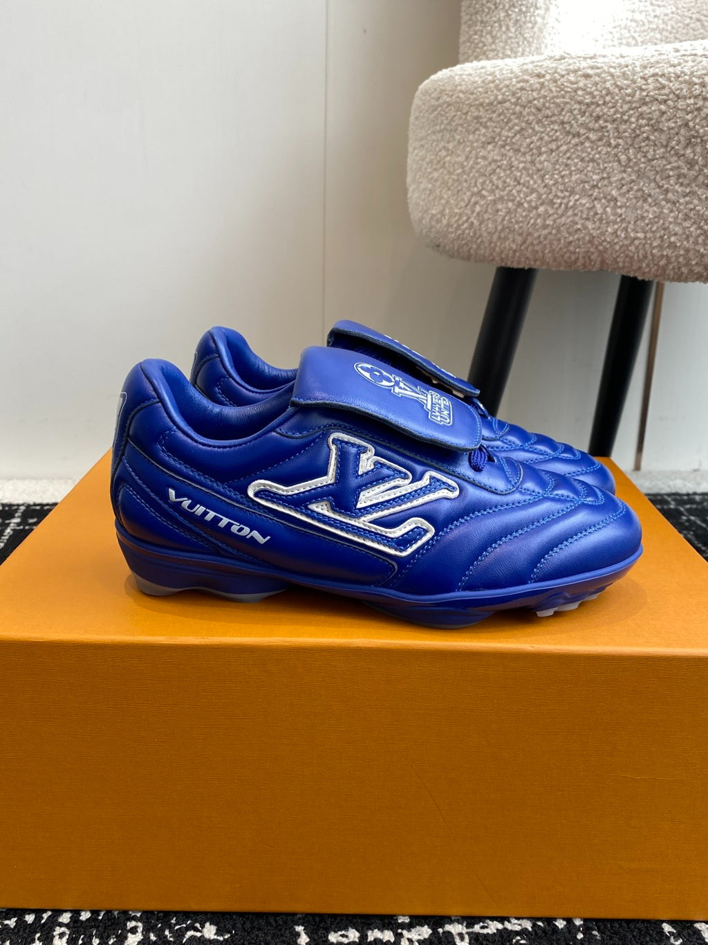 Louis Vuitton LV Kick Sneaker (Blue Leather)