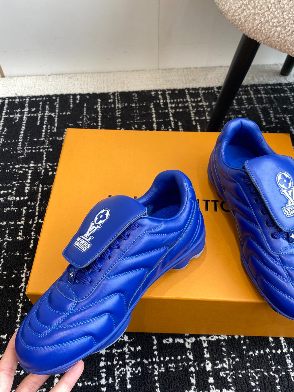 Louis Vuitton LV Kick Sneaker (Blue Leather)