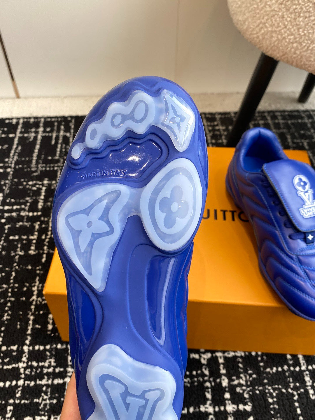 Louis Vuitton LV Kick Sneaker (Blue Leather)