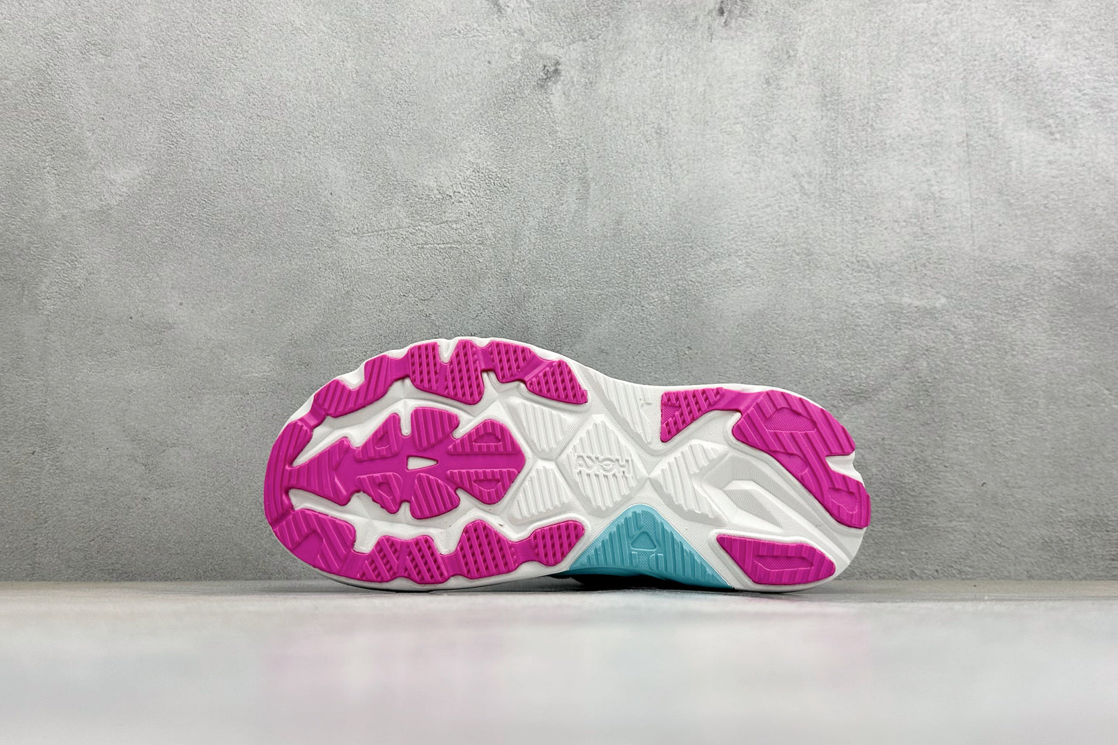 HOKA Arahi 8 Royal Blue Cyan Fuchsia Stability Running Sneakers