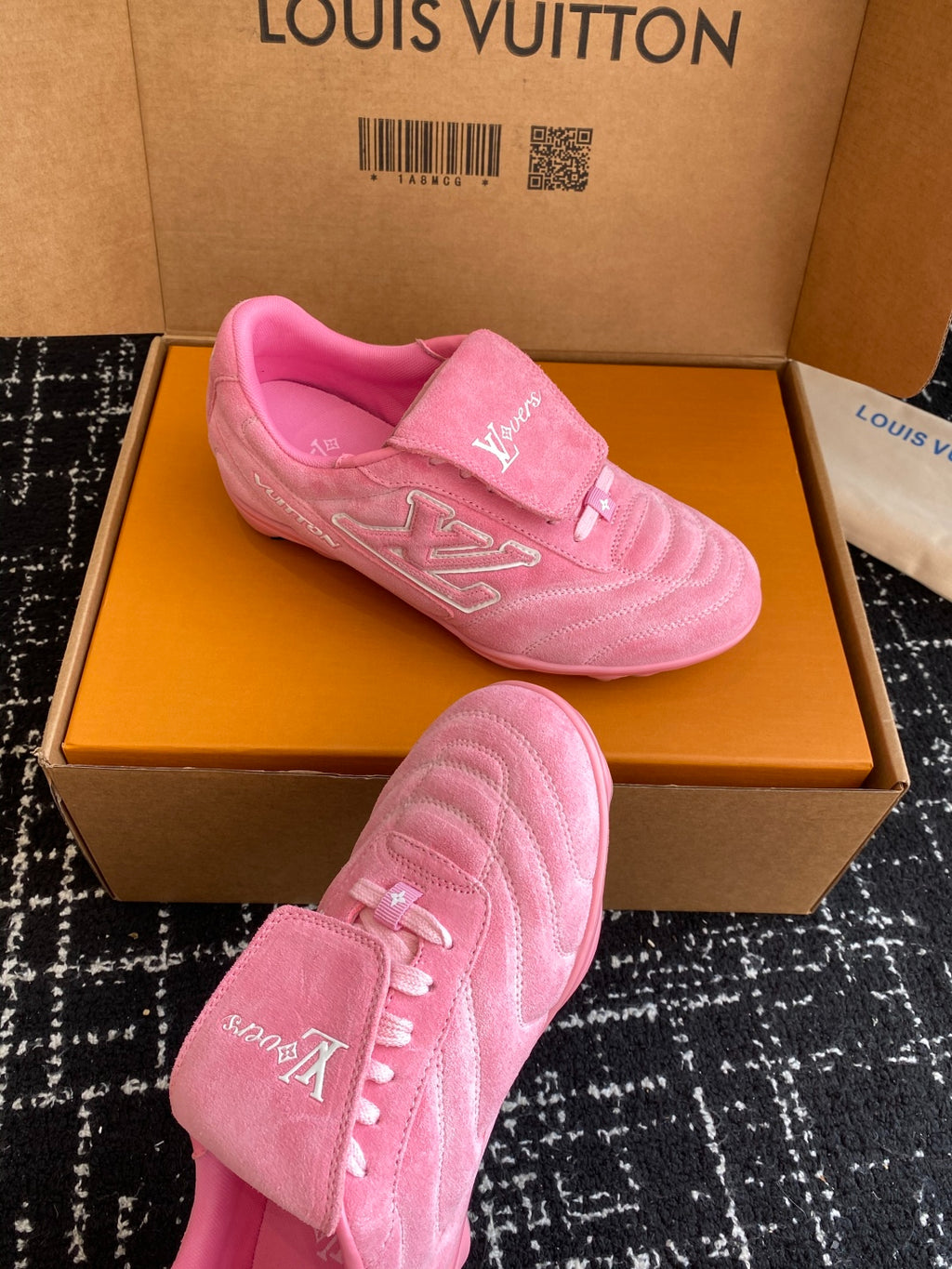 Louis Vuitton LV Kick Sneaker