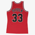 Mens Chicago Bulls Scottie Pippen Mitchell & Ness Red 1997-98 Hardwood Classics Swingman Jersey