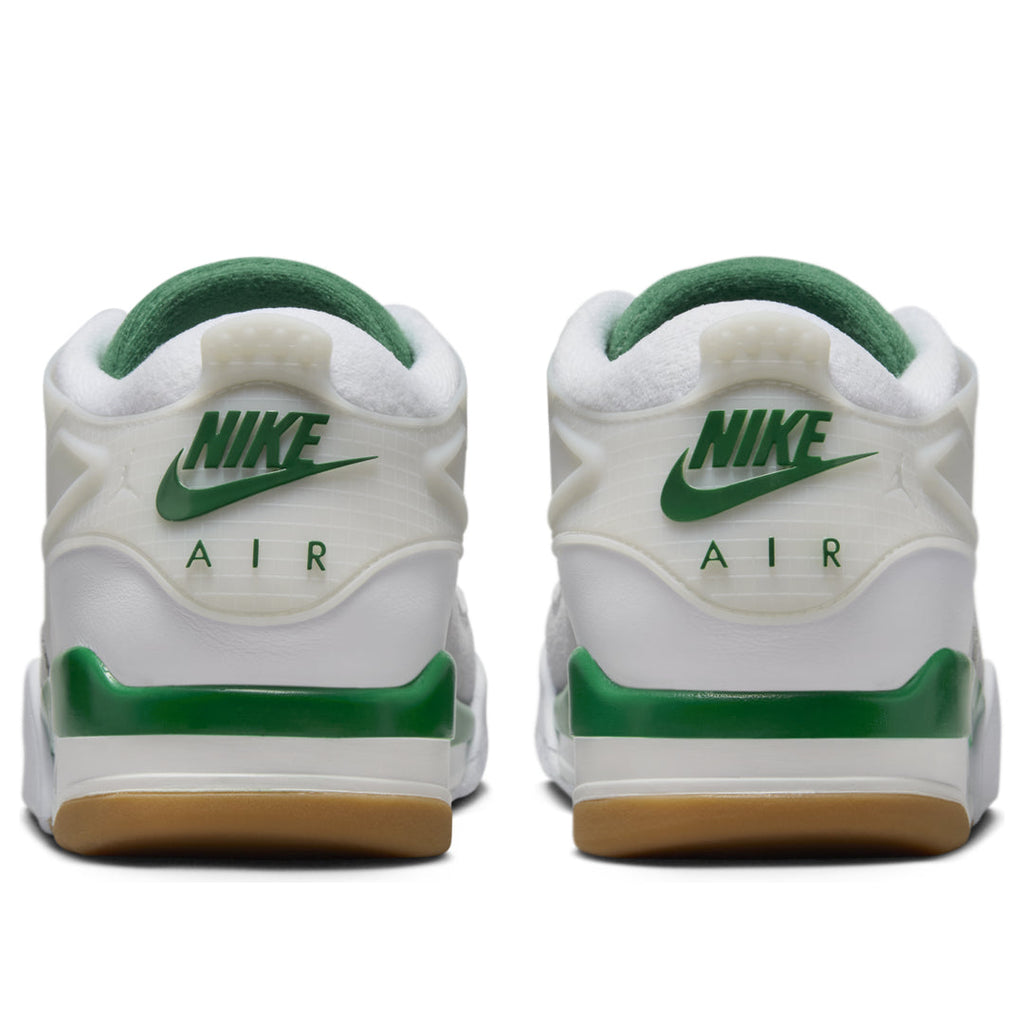 Air Jordan 4 RM 'Pine Green'
