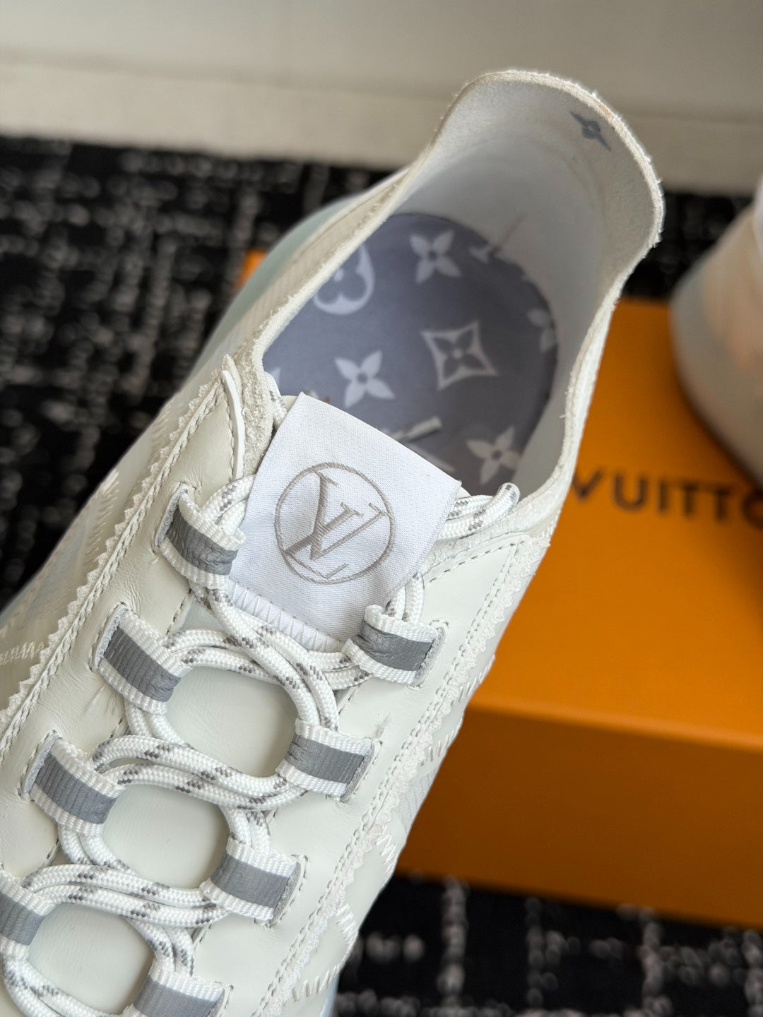 Louis Vuitton LV Sprint Sneaker (White)
