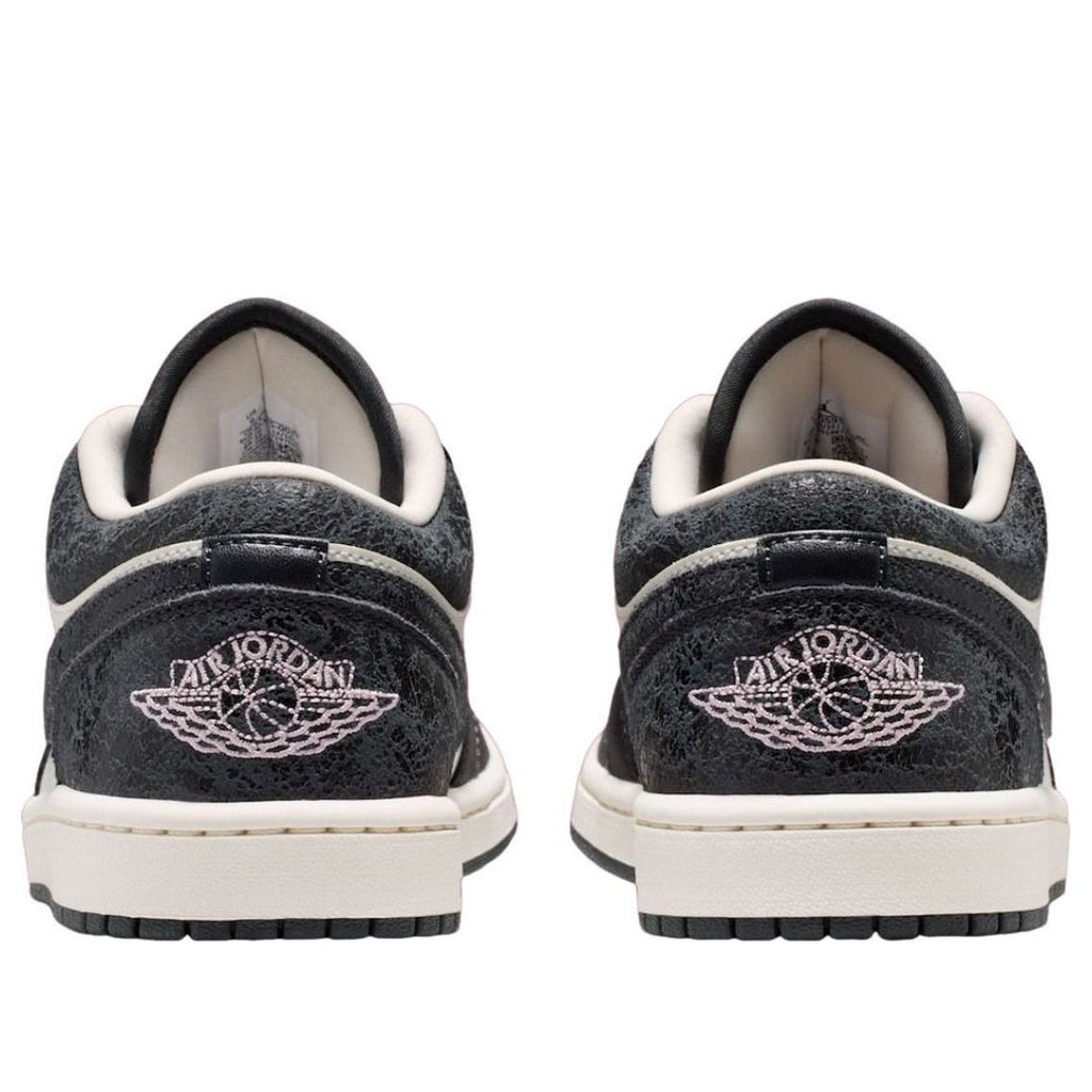 (WMNS) Air Jordan 1 Low SE 'Iced Carmine'