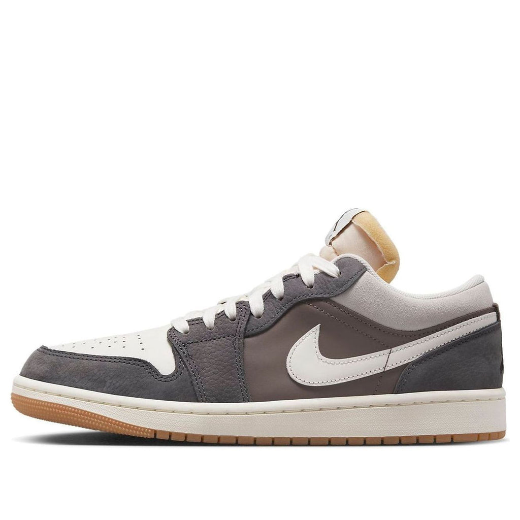 Air Jordan 1 Low 'SNKRS Day Korea'
