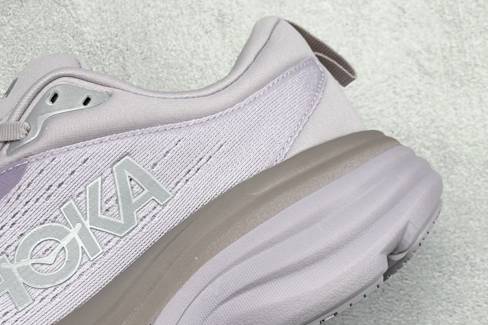 HOKA Bondi 8 Pale Lavender Gradient Running Sneaker