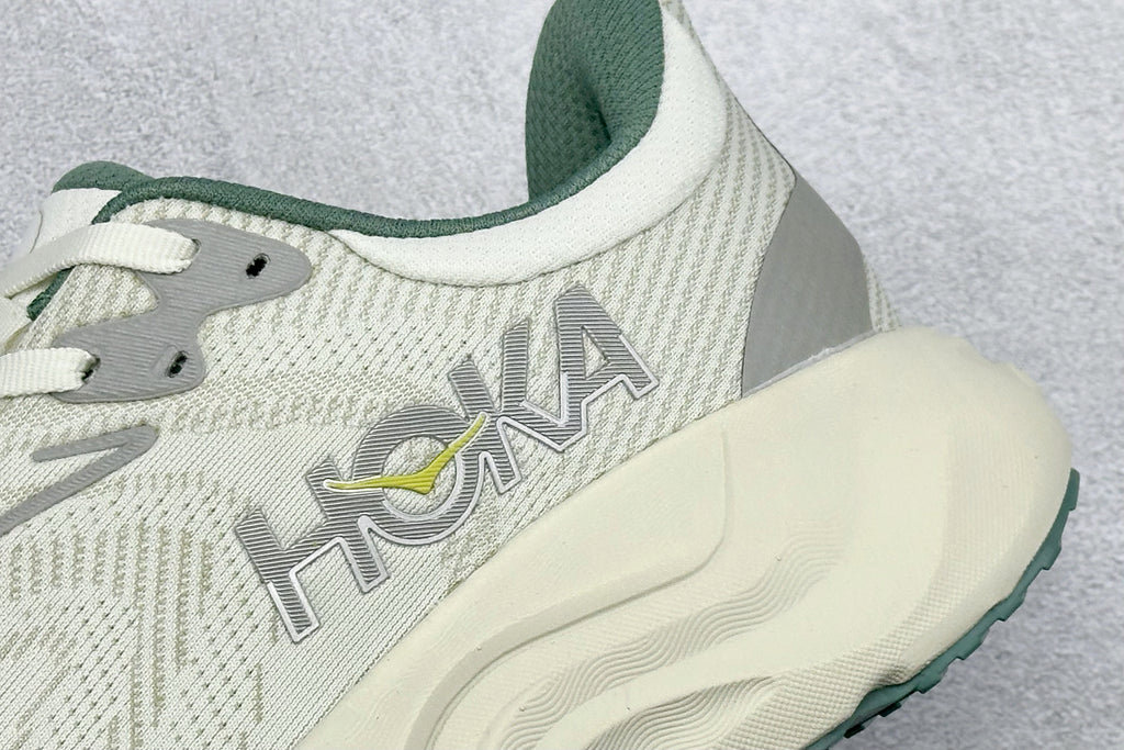 HOKA Arahi 8 Off White Deep Green Stability Running Shoes