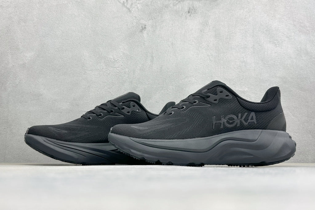 HOKA Arahi 8 Full Black All Black Stability Running Shoes