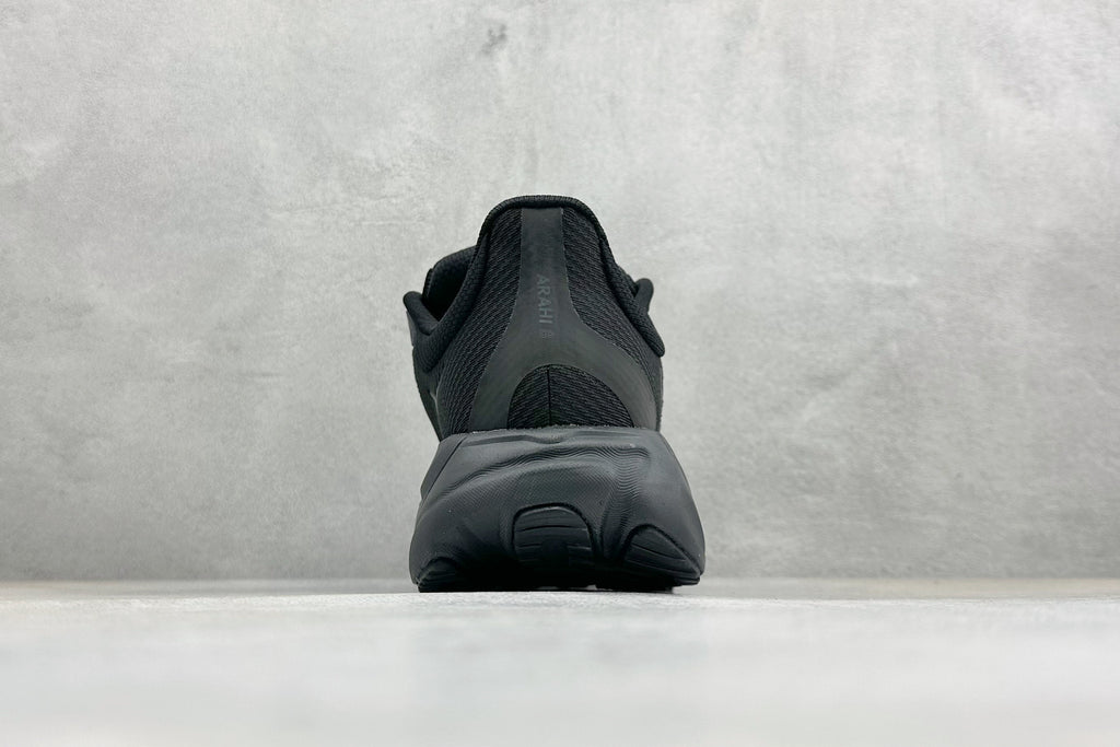 HOKA Arahi 8 Full Black All Black Stability Running Shoes