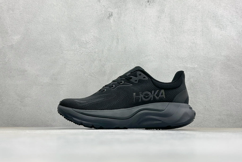 HOKA Arahi 8 Full Black All Black Stability Running Shoes