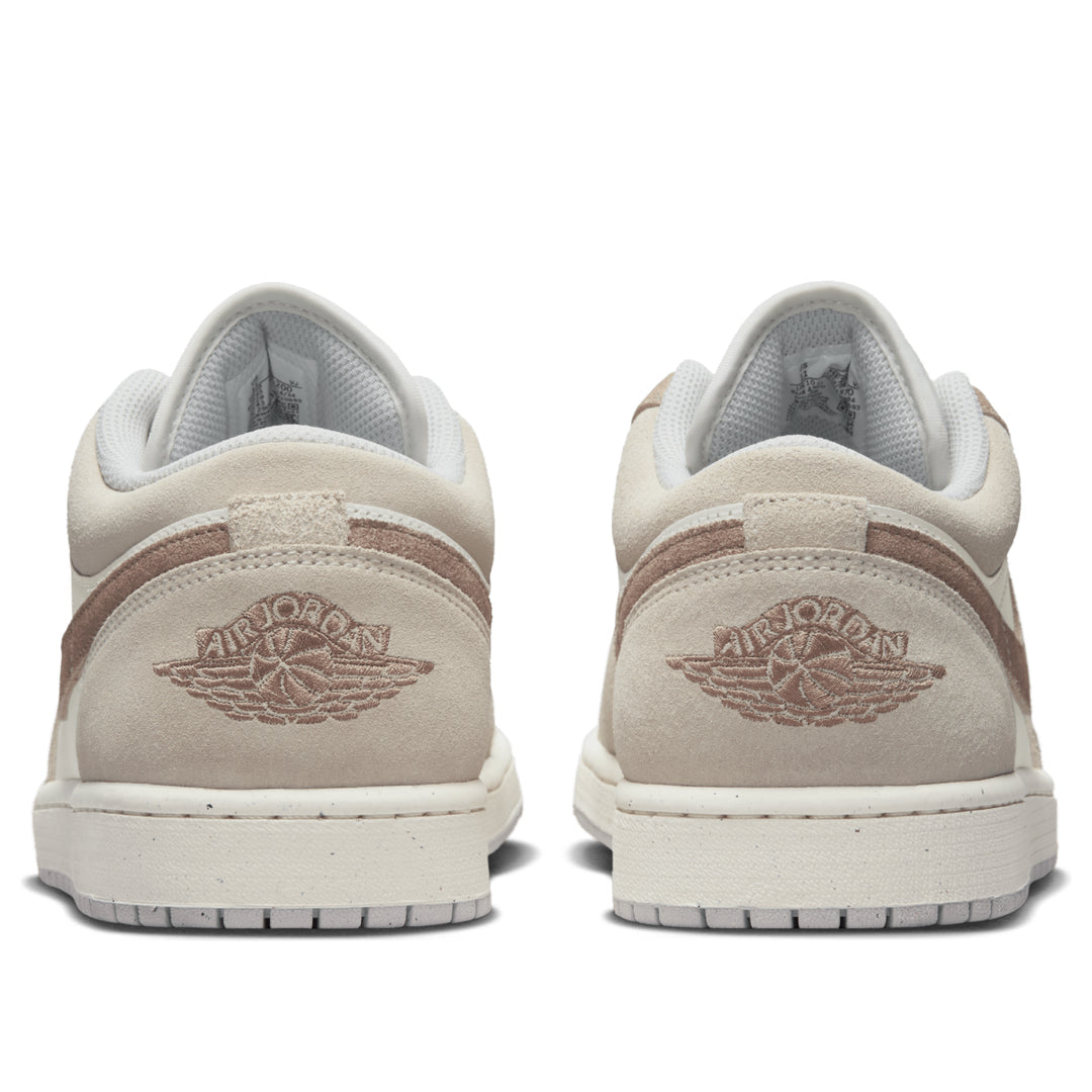 Air Jordan 1 Low SE 'Legend Light Brown'