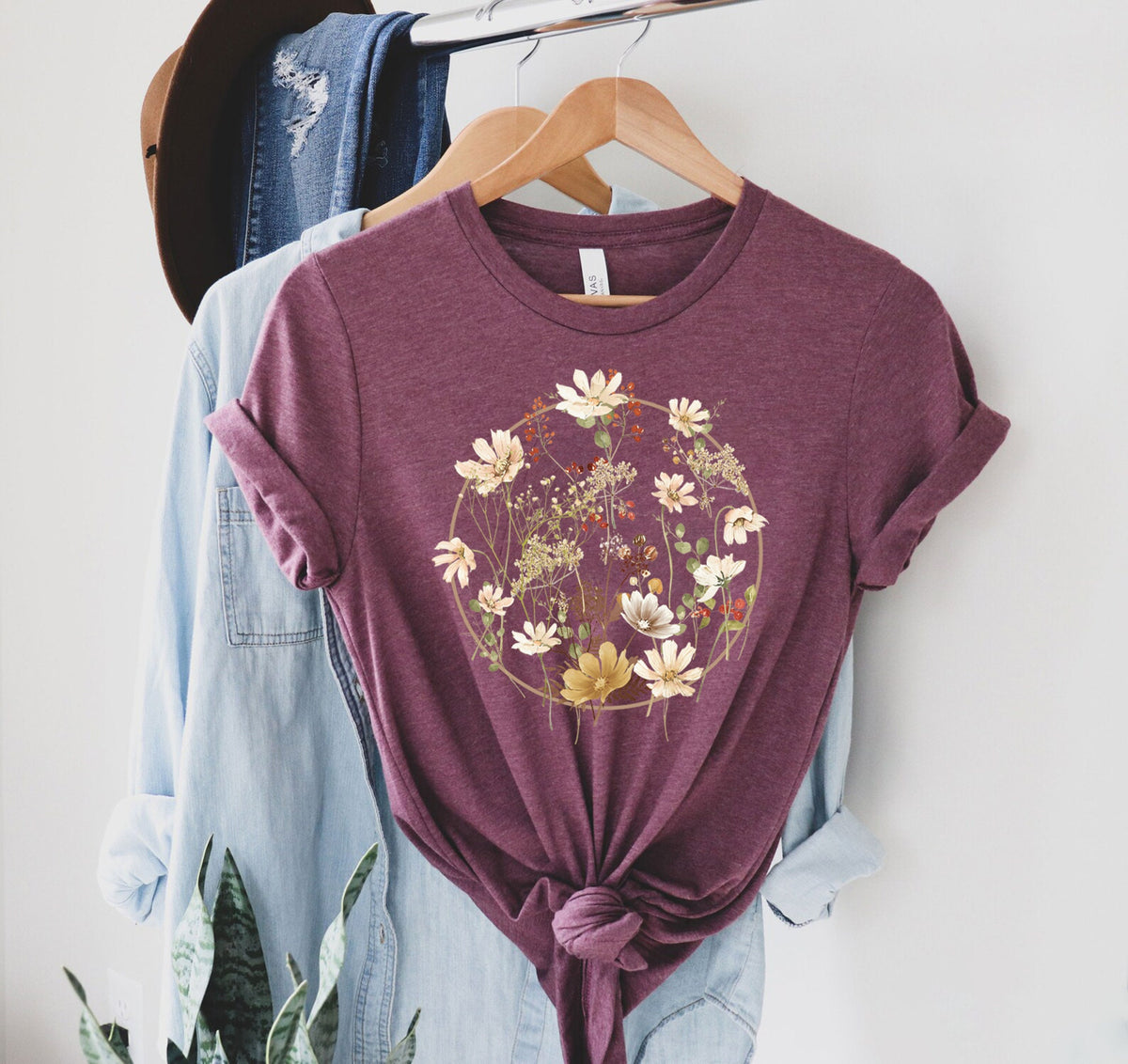 Flower Shirt, Gift For Her, Flower Shirt Aesthetic, Floral Graphic Tee, Floral Shirt, Flower T-shirt, Wild Flower Shirt, Wildflower T-shirt