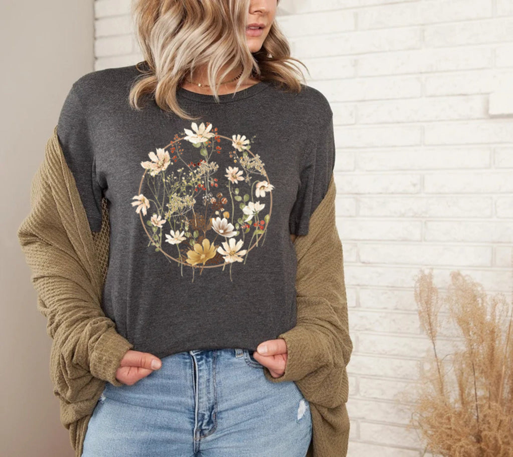 Flower Shirt, Gift For Her, Flower Shirt Aesthetic, Floral Graphic Tee, Floral Shirt, Flower T-shirt, Wild Flower Shirt, Wildflower T-shirt