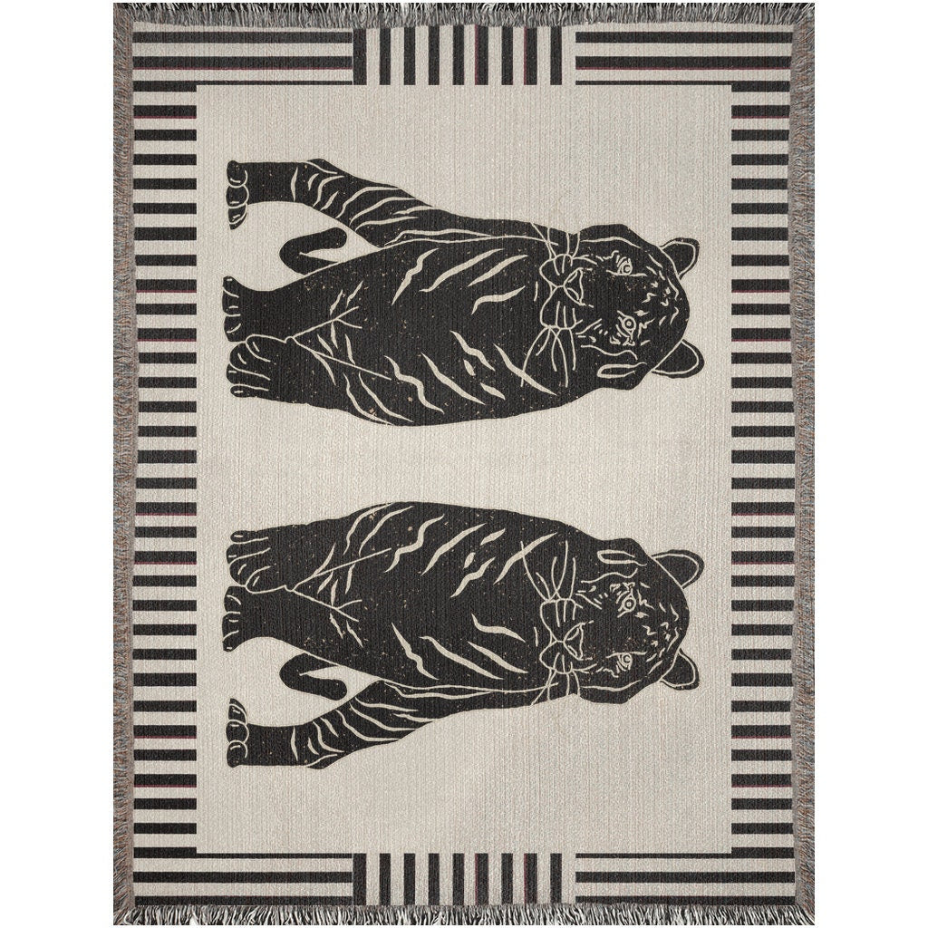 Black And White Striped Tiger Woven Blankets
