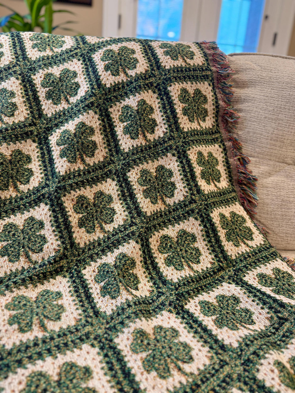 IRISH Throw Blanket Lucky 4 Leaf Clover Woven Cotton Blanket Rustic Cottagecore Room Decor, Shamrock Heirloom Quality Tapestry Wall Art