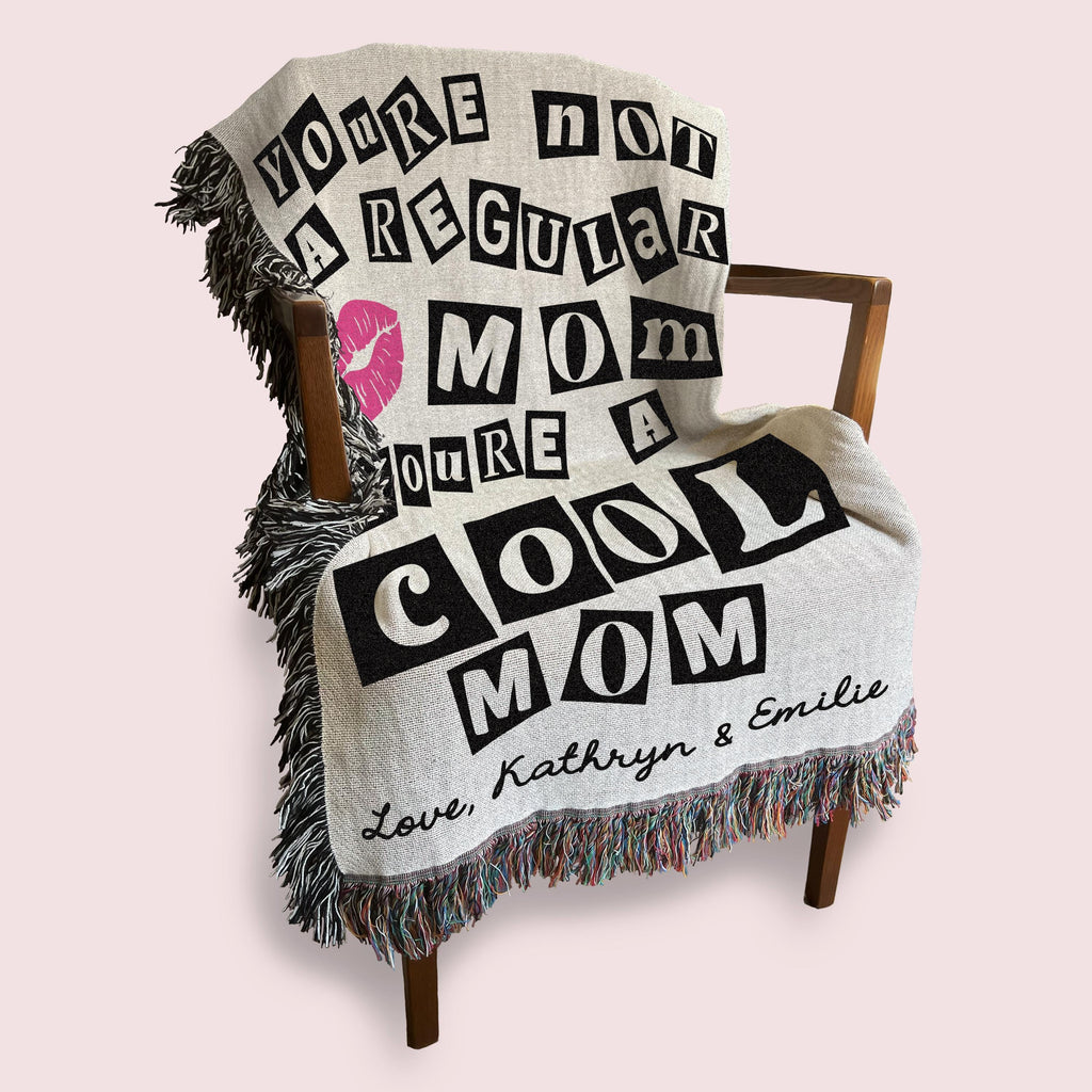 Personalized Woven Blanket Gift for Mom, Unique Mother's Day Gift from Daughter, Custom Birthday Gift Idea, Funny Mother's Day Cool Mom