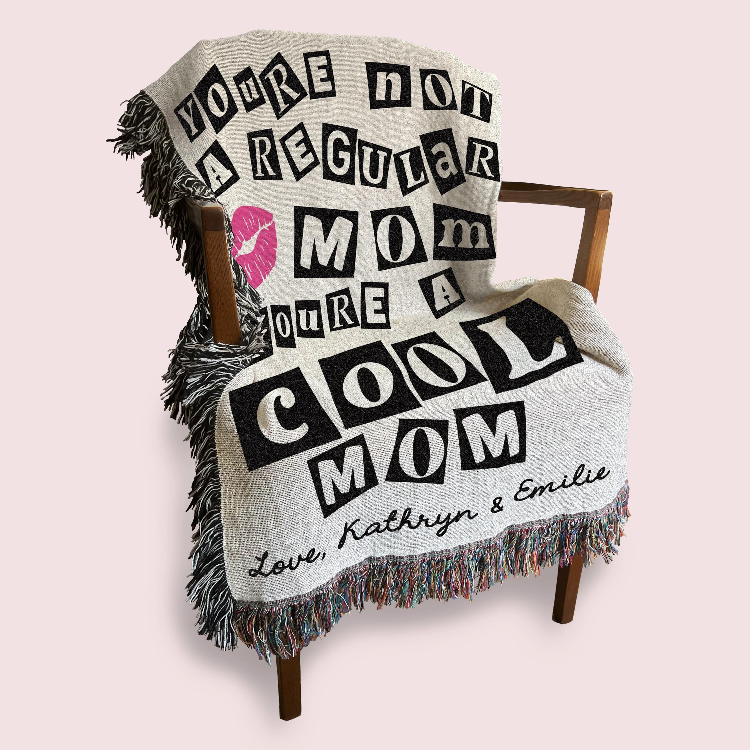 Personalized Woven Blanket Gift for Mom, Unique Mother's Day Gift from Daughter, Custom Birthday Gift Idea, Funny Mother's Day Cool Mom