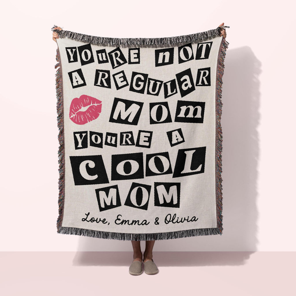 Personalized Woven Blanket Gift for Mom, Unique Mother's Day Gift from Daughter, Custom Birthday Gift Idea, Funny Mother's Day Cool Mom