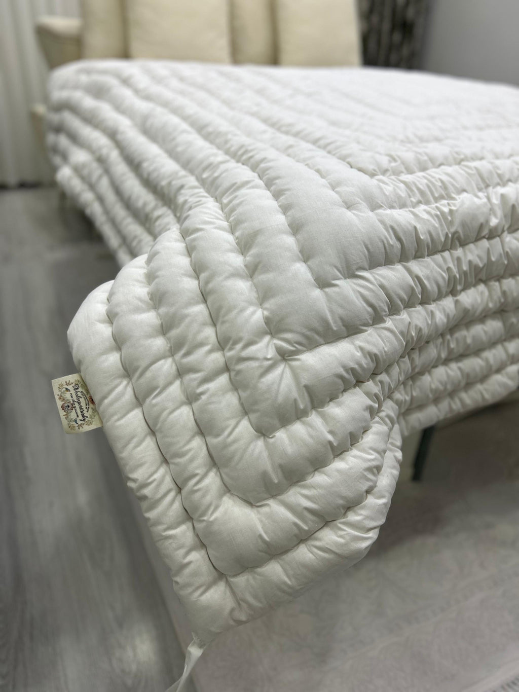 100% Natural WOOL QUILT/ Handmade Stitched Duvet/ Odorless Handcrafted Quilt/ Unpainted Vintage Quilt/ Customizable All Sizes You Want