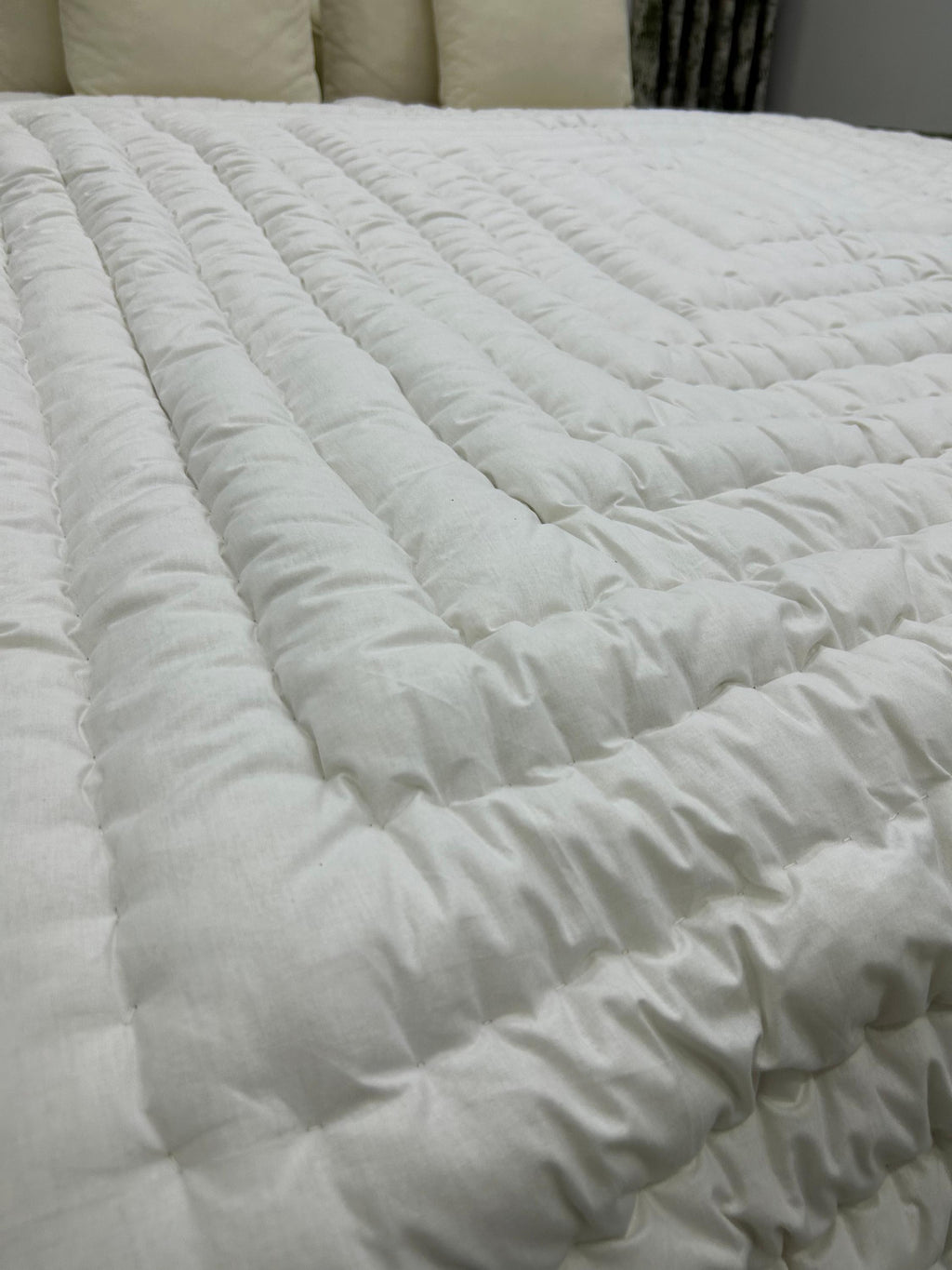 100% Natural WOOL QUILT/ Handmade Stitched Duvet/ Odorless Handcrafted Quilt/ Unpainted Vintage Quilt/ Customizable All Sizes You Want