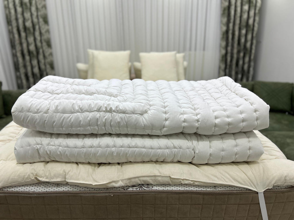 100% Natural WOOL QUILT/ Handmade Stitched Duvet/ Odorless Handcrafted Quilt/ Unpainted Vintage Quilt/ Customizable All Sizes You Want