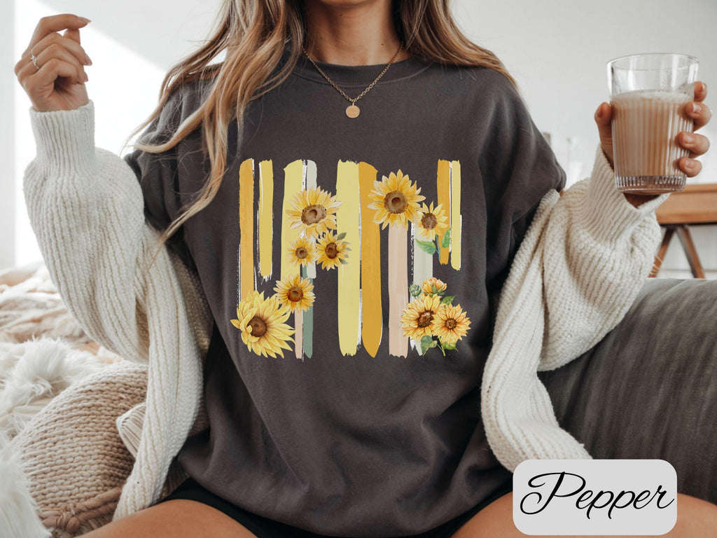 Floral Brushstroke Comfort Colors Shirt, Vintage Sunflower Graphic Tee, Cottagecore Spring Shirt Aesthetic Flower Top Gift For Her Plus Size