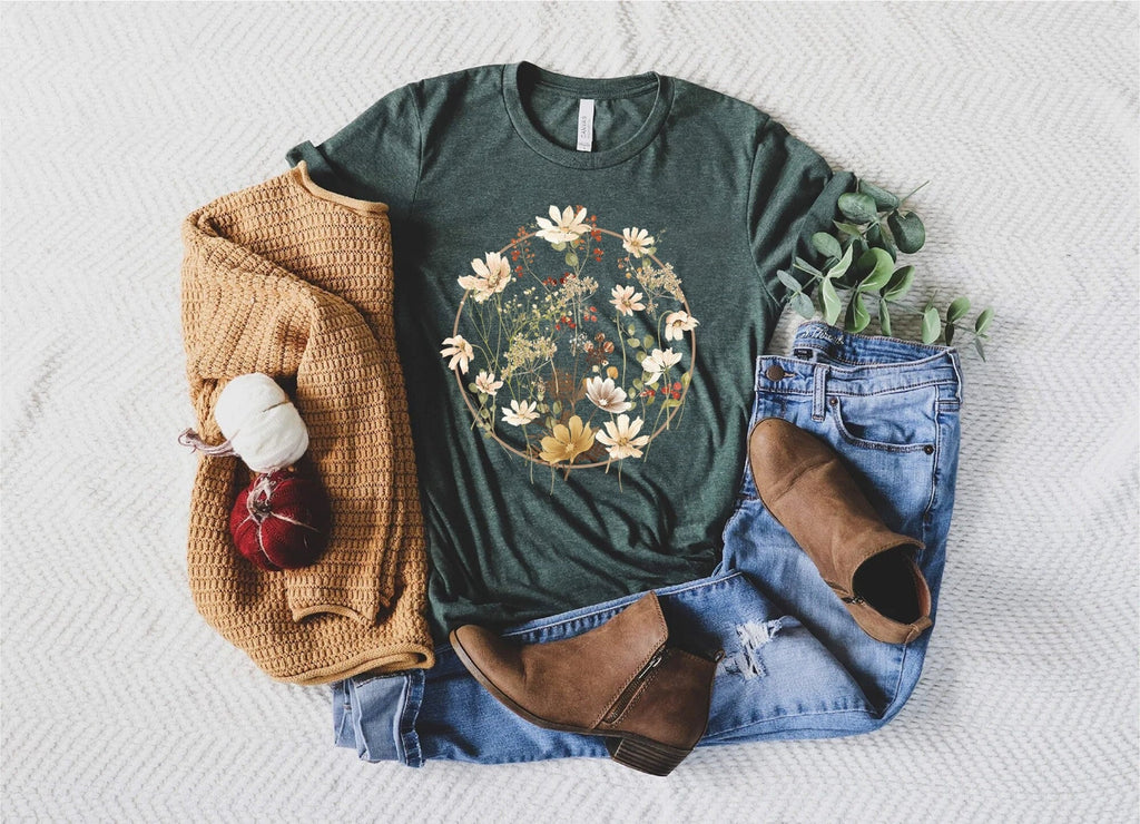 Flower Shirt, Gift For Her, Flower Shirt Aesthetic, Floral Graphic Tee, Floral Shirt, Flower T-shirt, Wild Flower Shirt, Wildflower T-shirt