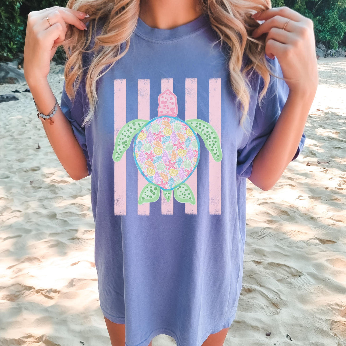 Comfort Colors Turtle Shirt - Summer Trending Stripes T-Shirt - Boho Summer Beach Tee - Retro Graphic Floral Turtle